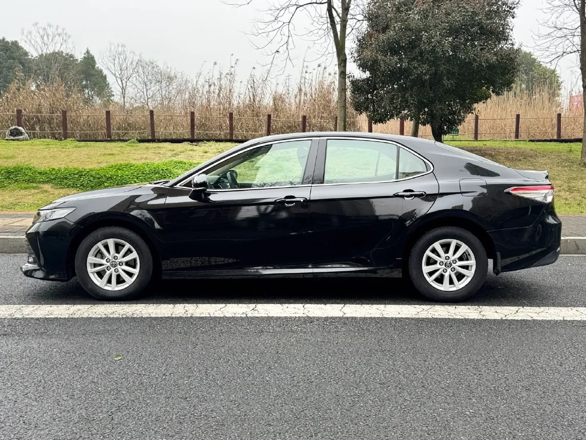 2018 Toyota Camry 2.0L 167HP L4 6AT,autocango,china used car exporter,china ev exporter,chinese used car exporter,chinese used ev exporter