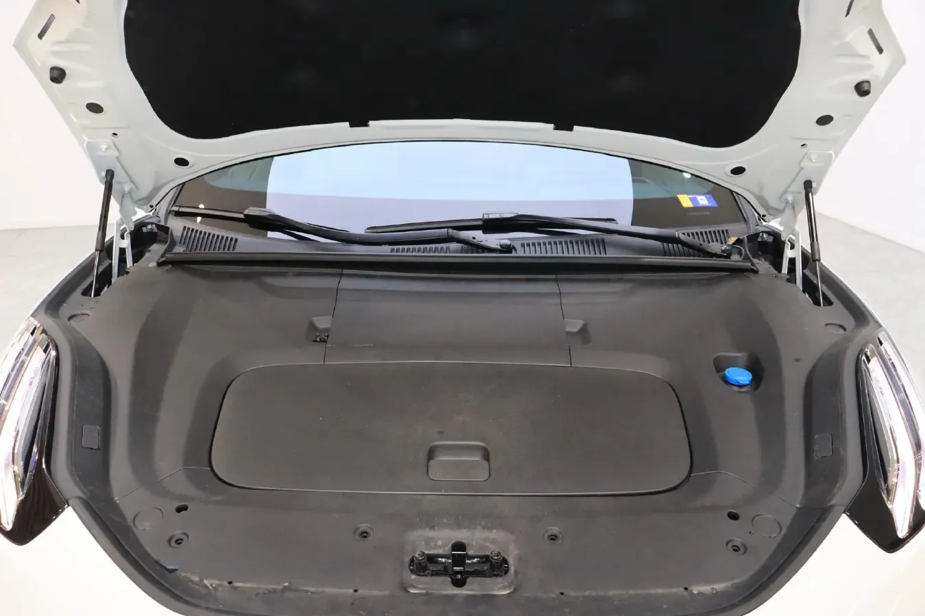 2026 Zeekr 001 BEV,autocango,china used car exporter,china ev exporter,chinese used car exporter,chinese used ev exporter