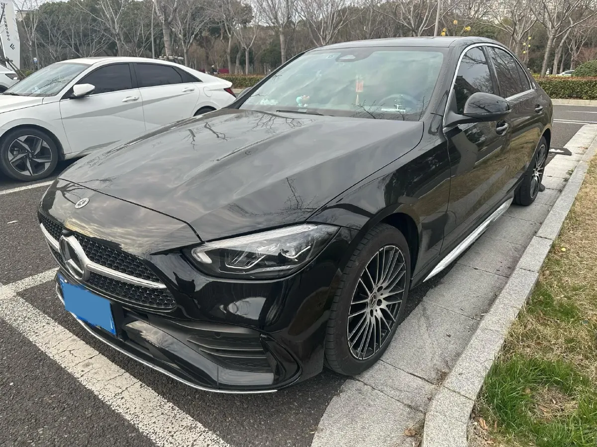 2024 Mercedes-Benz C Class 1.5T 204HP L4 9AT,autocango,china used car exporter,china ev exporter,chinese used car exporter,chinese used ev exporter