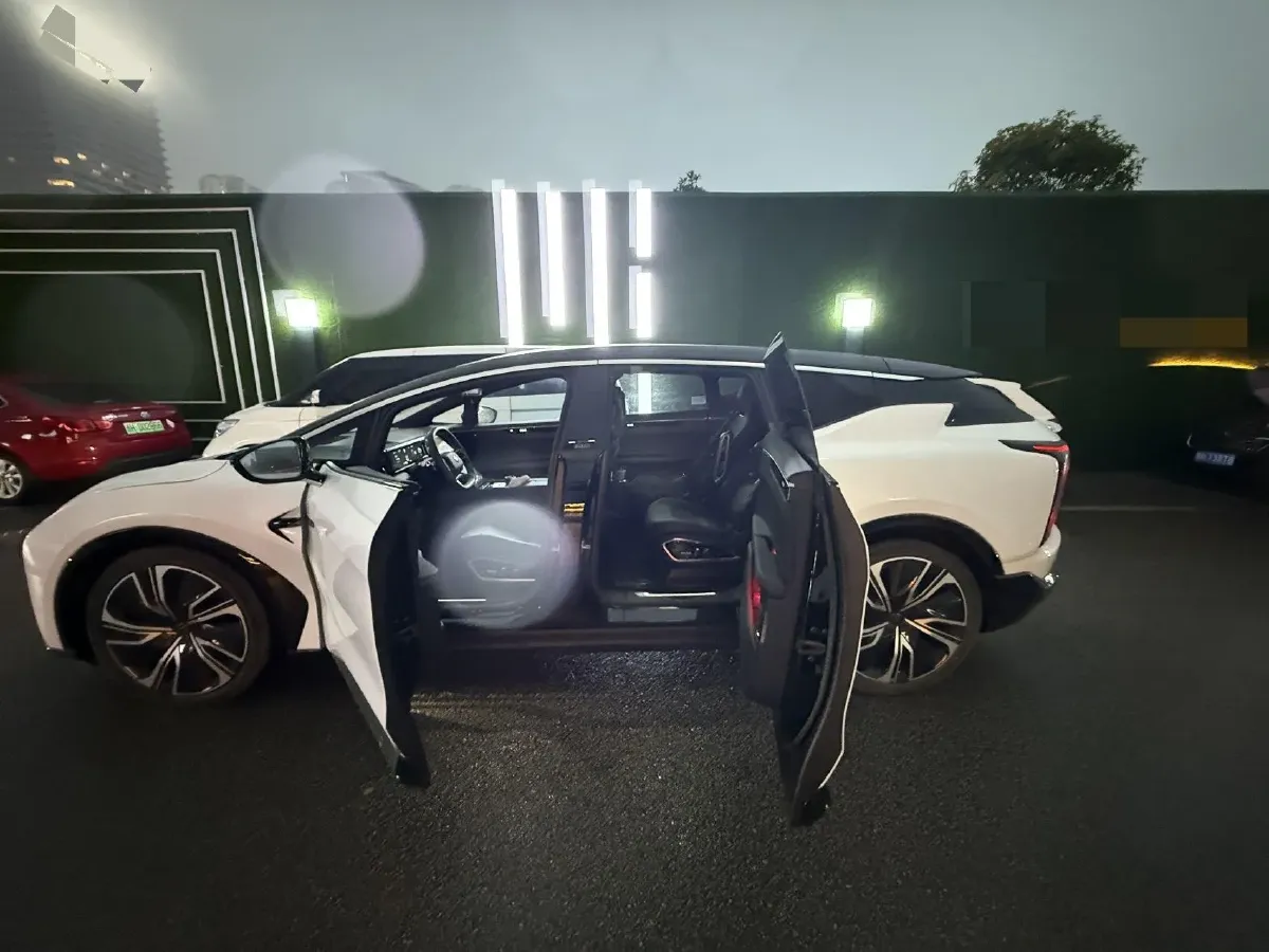 2022 HiPhi X BEV 97KWH,autocango,china used car exporter,china ev exporter,chinese used car exporter,chinese used ev exporter