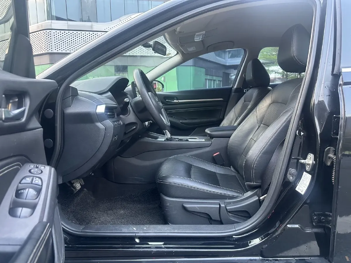 2021 Nissan Teana 2.0L 156HP L4 CVT,autocango,china used car exporter,china ev exporter,chinese used car exporter,chinese used ev exporter