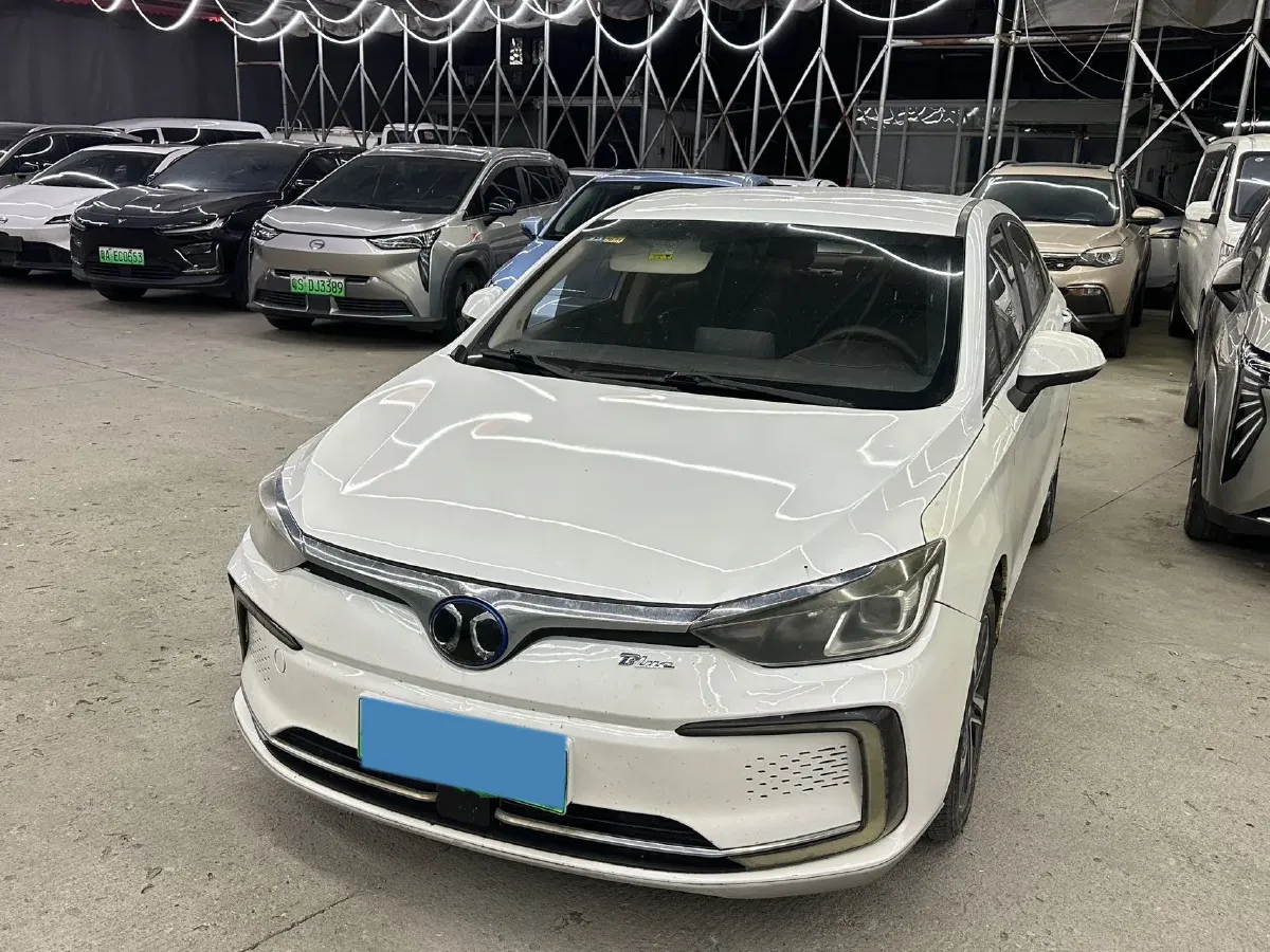 2018 BeiJing Auto EU5 BEV 53.66KWH,autocango,china used car exporter,china ev exporter,chinese used car exporter,chinese used ev exporter