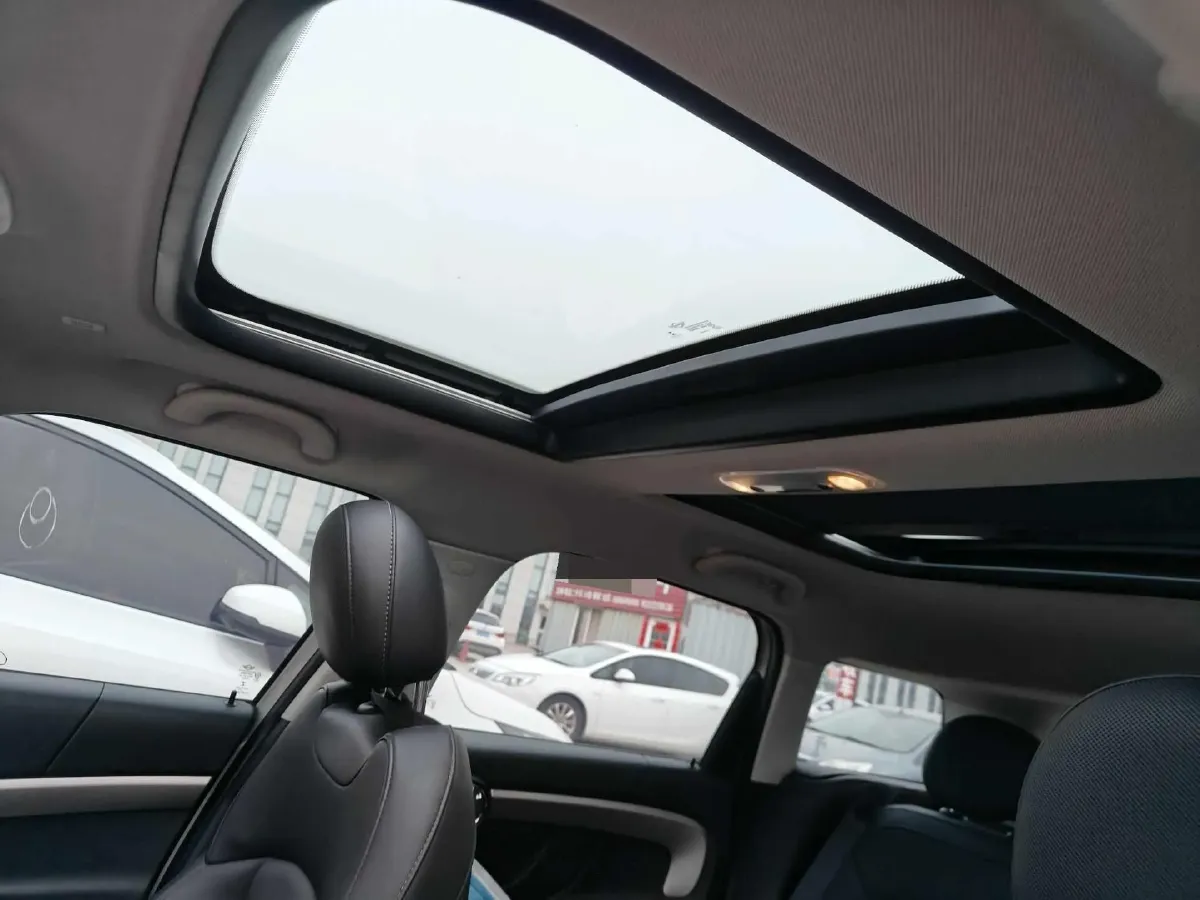 2022 MINI COUNTRYMAN 1.5T 136HP L3 8AT,autocango,china used car exporter,china ev exporter,chinese used car exporter,chinese used ev exporter