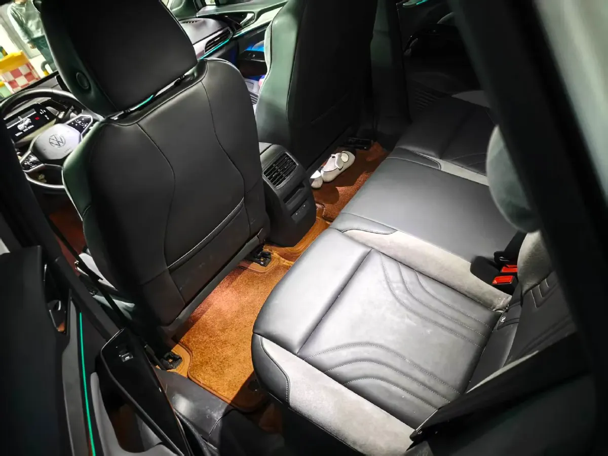 2021 Volkswagen ID.4 Crozz BEV 84.8KWH,autocango,china used car exporter,china ev exporter,chinese used car exporter,chinese used ev exporter