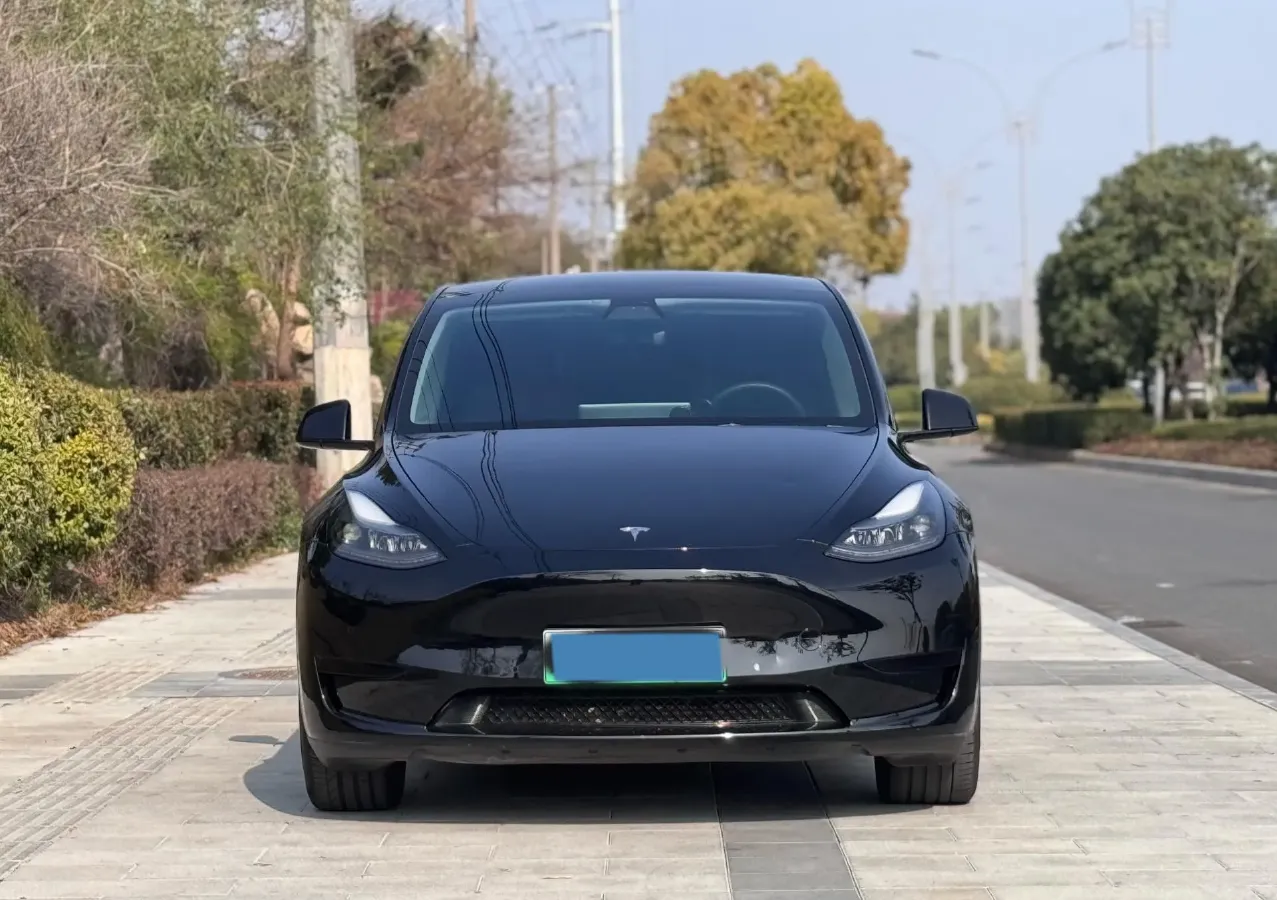 2022 Tesla Model Y BEV 60KWH,autocango,china used car exporter,china ev exporter,chinese used car exporter,chinese used ev exporter