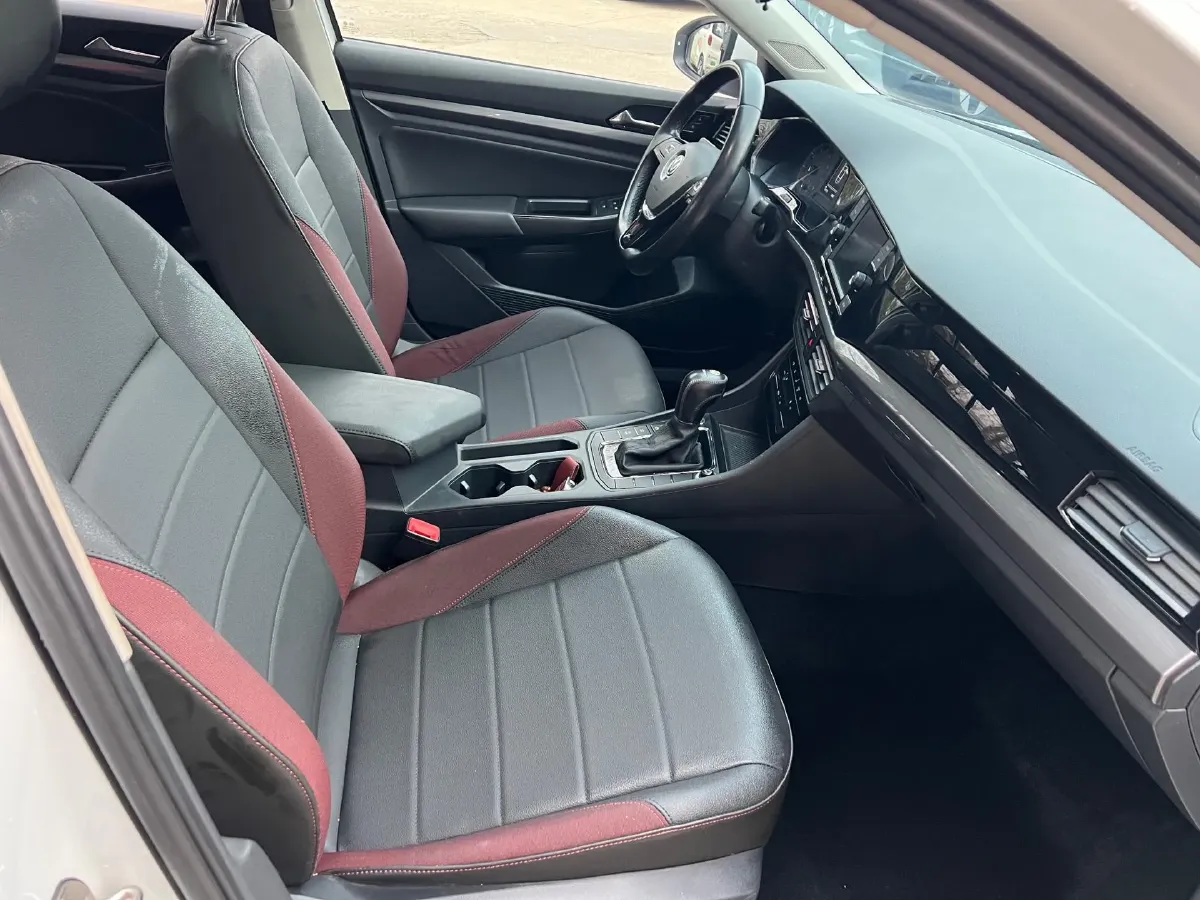 2020 Volkswagen Bora 1.5L 113HP L4 6AT,autocango,china used car exporter,china ev exporter,chinese used car exporter,chinese used ev exporter