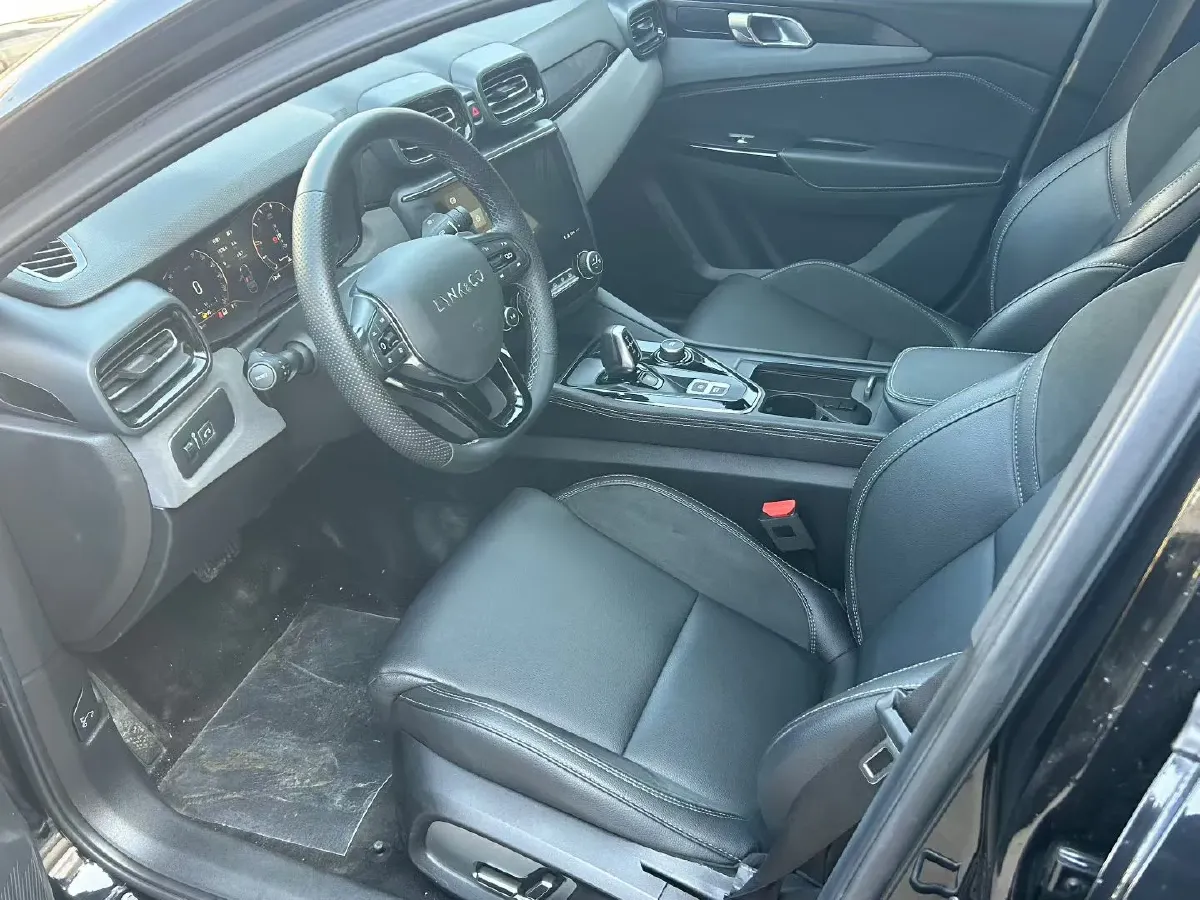 2021 LYNK&CO 03 1.5T 180HP L3 7DCT,autocango,china used car exporter,china ev exporter,chinese used car exporter,chinese used ev exporter