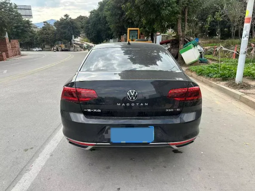 2020 Volkswagen Magotan 2.0T 186HP L4 7DCT,autocango,china used car exporter,china ev exporter,chinese used car exporter,chinese used ev exporter