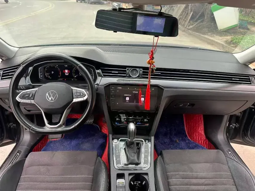 2020 Volkswagen Magotan 2.0T 186HP L4 7DCT,autocango,china used car exporter,china ev exporter,chinese used car exporter,chinese used ev exporter