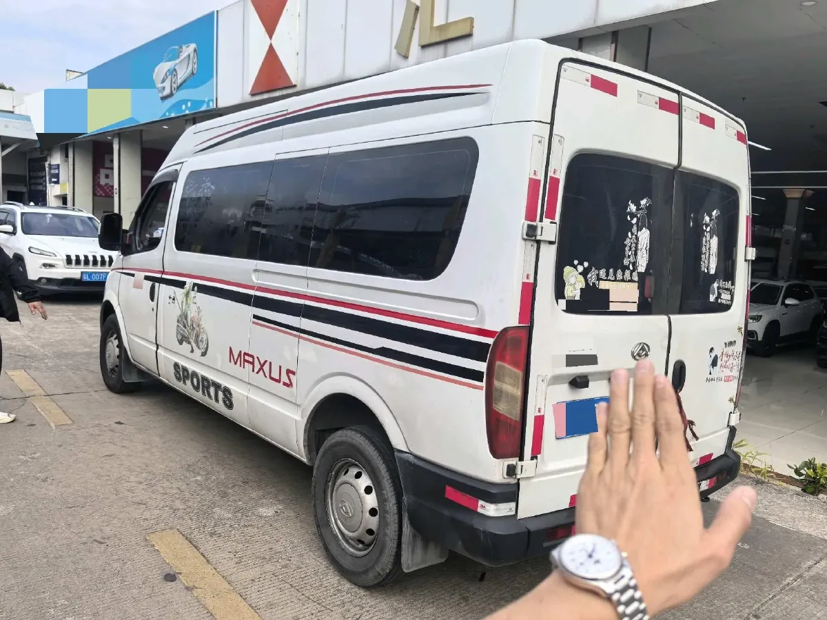 2020 MAXUS XinTu V80 2.5T 136HP L4 6MT,autocango,china used car exporter,china ev exporter,chinese used car exporter,chinese used ev exporter