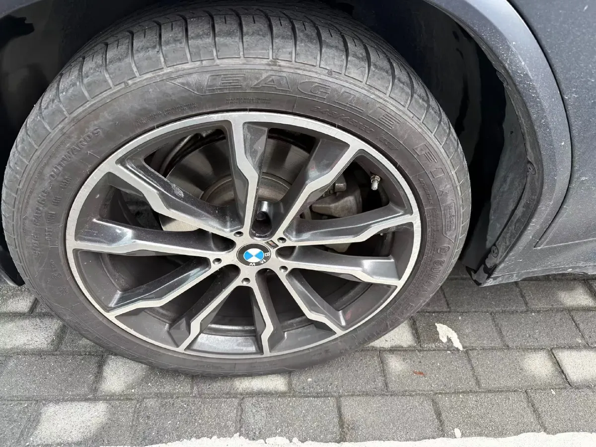 2023 BMW X3 2.0T 245HP L4 8AT,autocango,china used car exporter,china ev exporter,chinese used car exporter,chinese used ev exporter