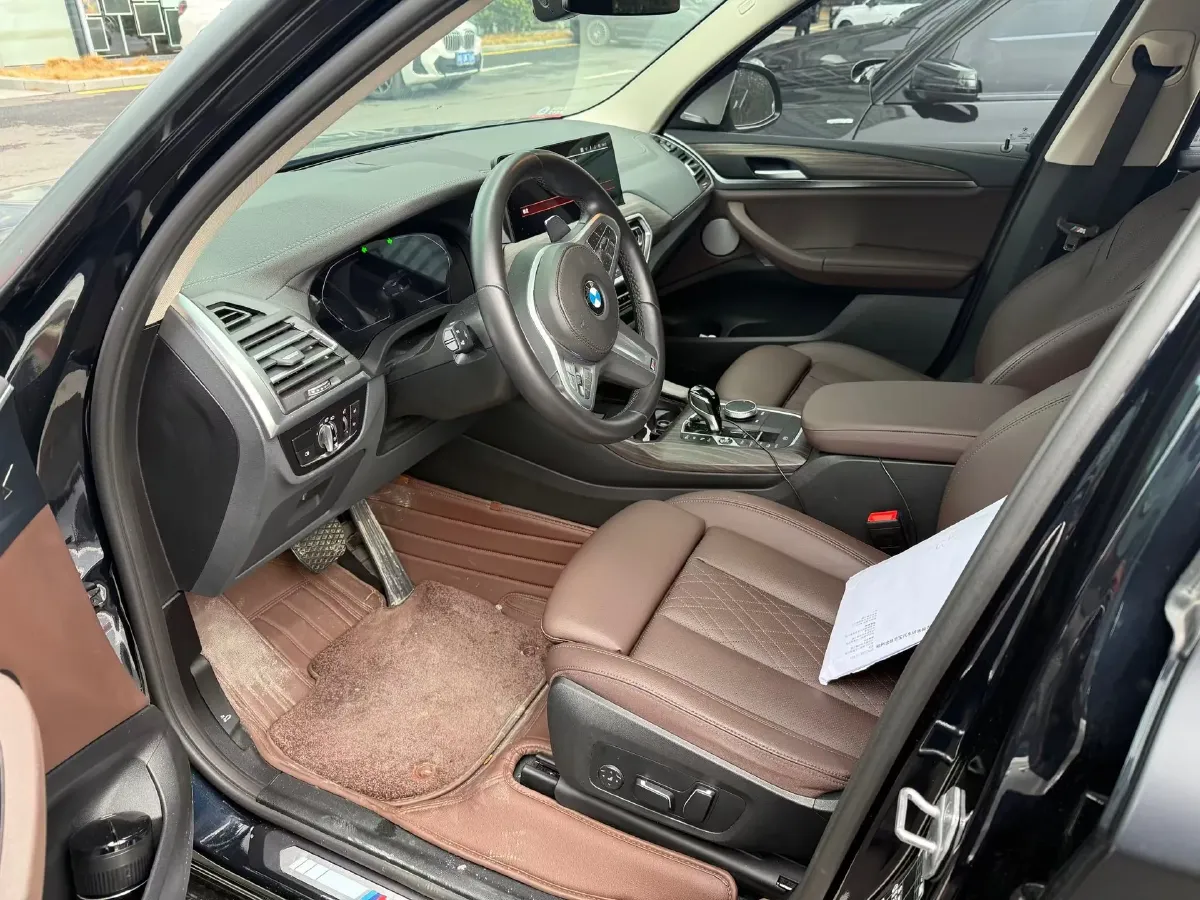2023 BMW X3 2.0T 245HP L4 8AT,autocango,china used car exporter,china ev exporter,chinese used car exporter,chinese used ev exporter