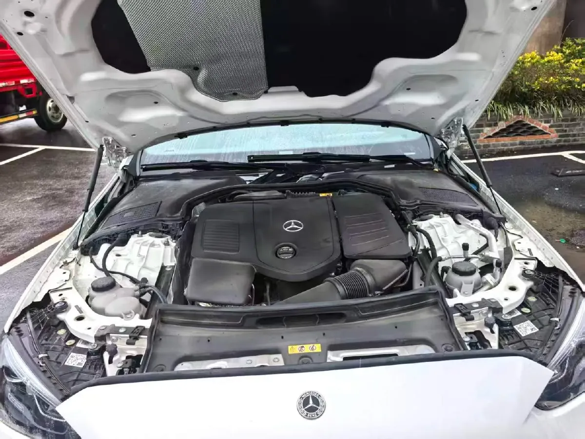 2024 Mercedes-Benz C Class 1.5T 204HP L4 9AT,autocango,china used car exporter,china ev exporter,chinese used car exporter,chinese used ev exporter