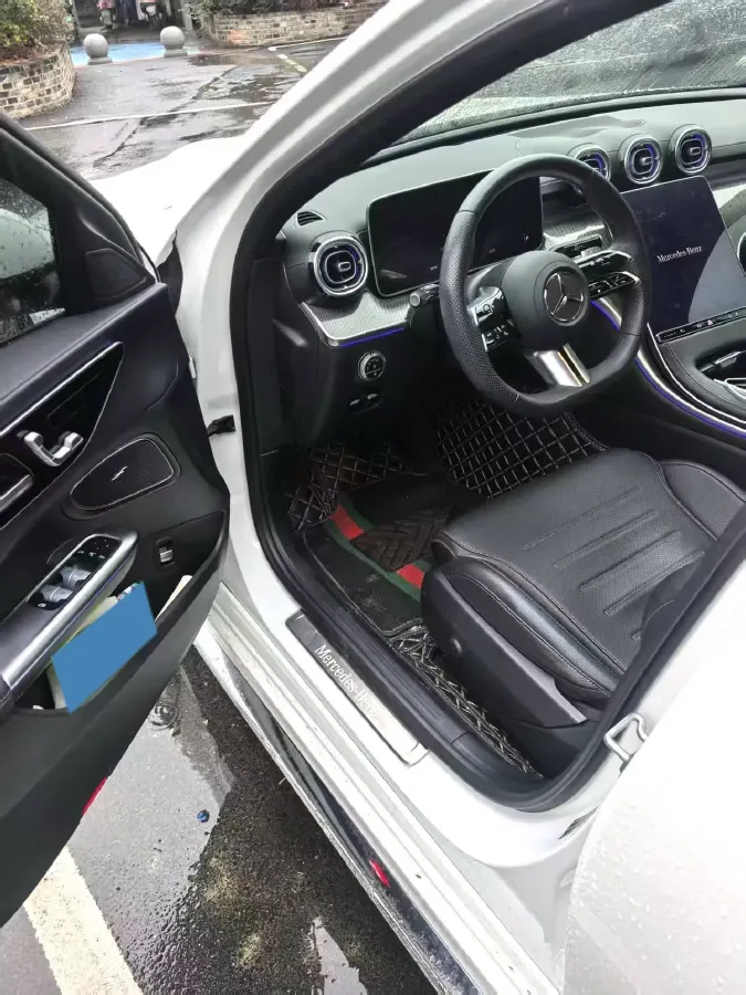 2024 Mercedes-Benz C Class 1.5T 204HP L4 9AT,autocango,china used car exporter,china ev exporter,chinese used car exporter,chinese used ev exporter