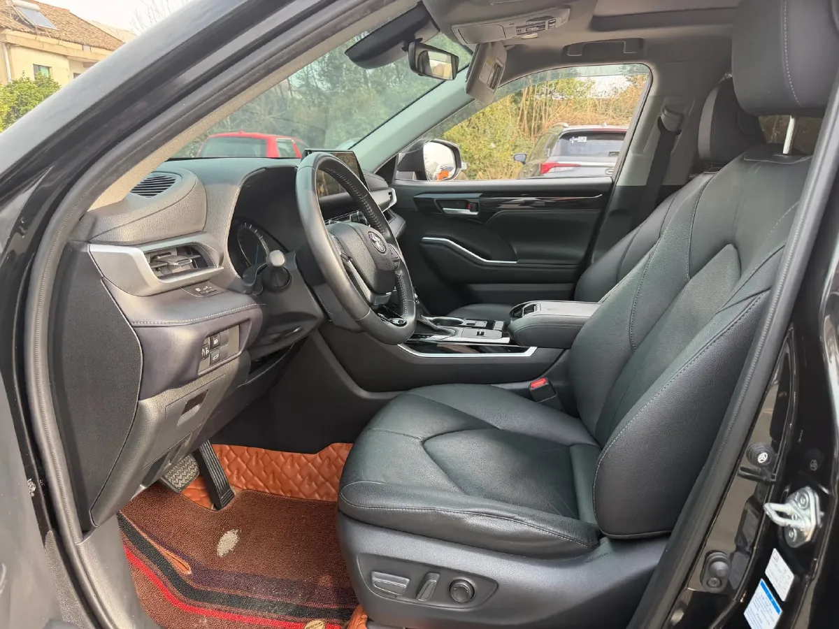 2022 Toyota Highlander 2.5L 192HP L4 E-CVT Hybrid,autocango,china used car exporter,china ev exporter,chinese used car exporter,chinese used ev exporter