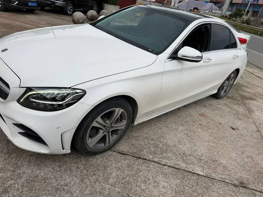 2021 Mercedes-Benz C Class 1.5T 184HP L4 9AT,autocango,china used car exporter,china ev exporter,chinese used car exporter,chinese used ev exporter