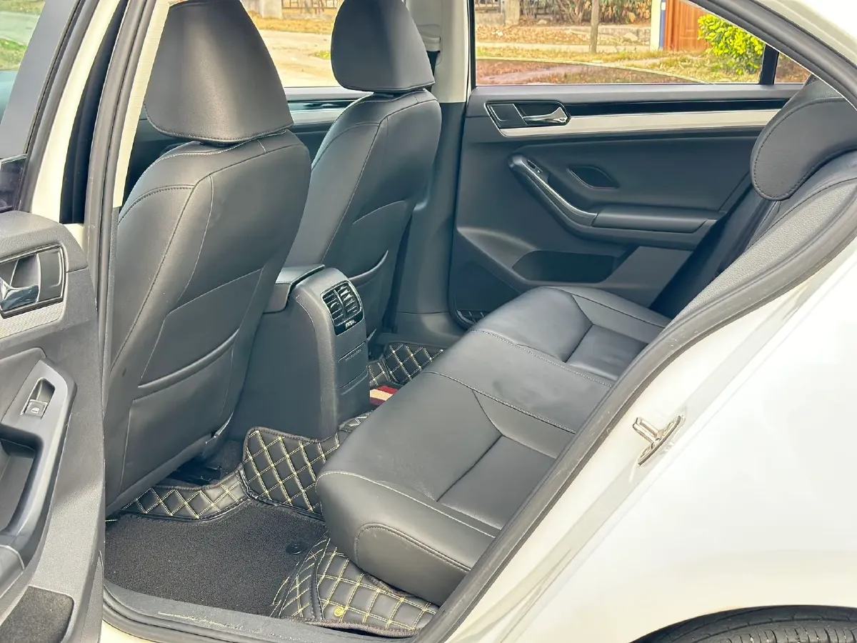 2018 Volkswagen Sagitar 1.4T 150HP L4 7DCT,autocango,china used car exporter,china ev exporter,chinese used car exporter,chinese used ev exporter