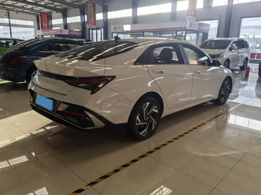 2023 Hyundai Elantra 1.5L 115HP L4 CVT,autocango,china used car exporter,china ev exporter,chinese used car exporter,chinese used ev exporter