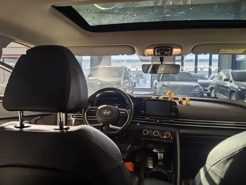 2023 Hyundai Elantra 1.5L 115HP L4 CVT,autocango,china used car exporter,china ev exporter,chinese used car exporter,chinese used ev exporter