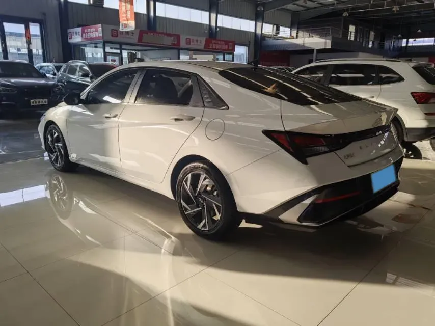 2023 Hyundai Elantra 1.5L 115HP L4 CVT,autocango,china used car exporter,china ev exporter,chinese used car exporter,chinese used ev exporter