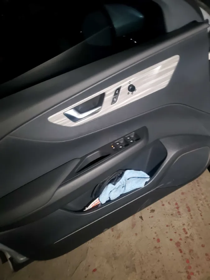 2023 HongQi E-QM5 BEV 82KWH,autocango,china used car exporter,china ev exporter,chinese used car exporter,chinese used ev exporter