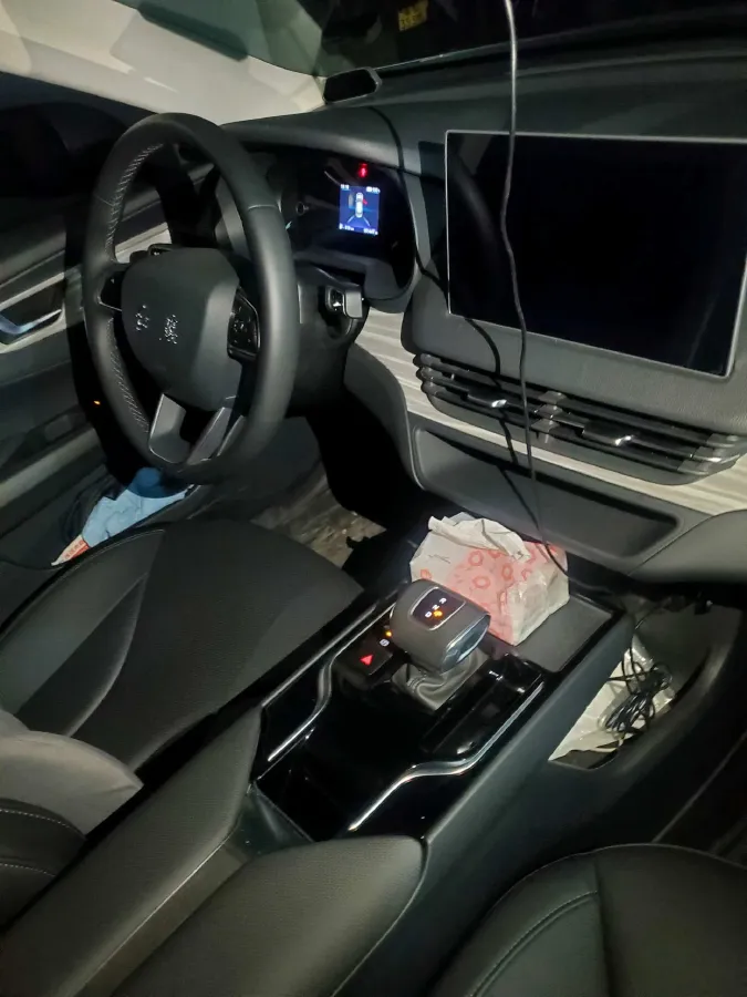 2023 HongQi E-QM5 BEV 82KWH,autocango,china used car exporter,china ev exporter,chinese used car exporter,chinese used ev exporter