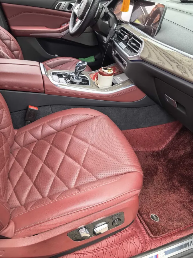 2022 BMW X5 3.0T 333HP L6 8AT,autocango,china used car exporter,china ev exporter,chinese used car exporter,chinese used ev exporter