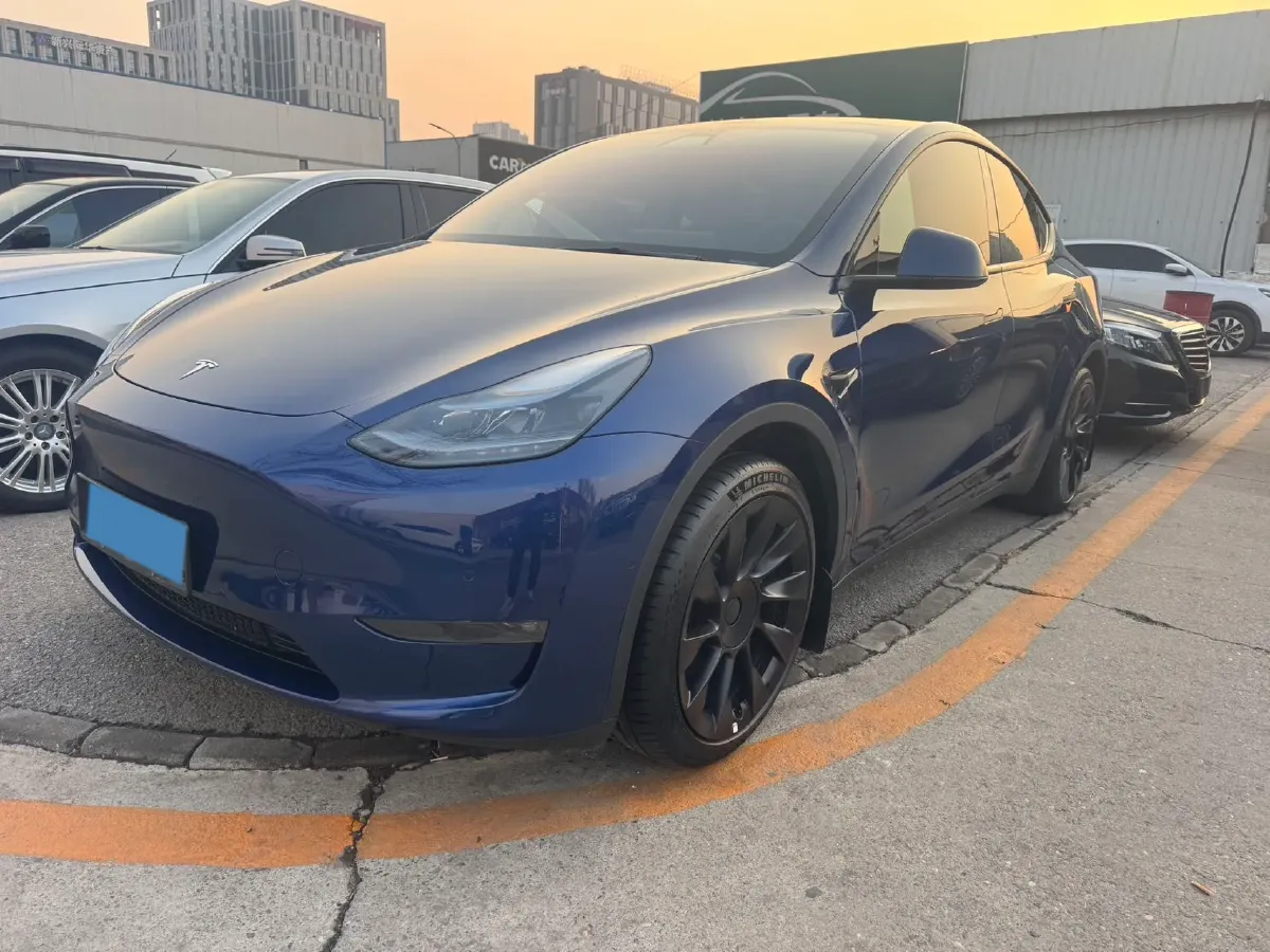 2022 BMW 3 Series 2.0T 184HP L4 8AT,autocango,china used car exporter,china ev exporter,chinese used car exporter,chinese used ev exporter