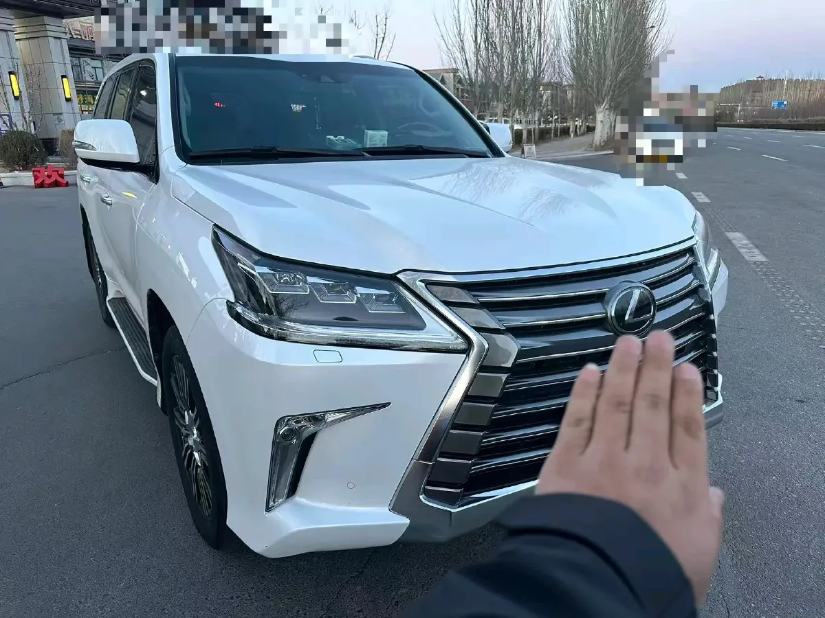 2017 Lexus LX 5.7L 367HP V8 8AT,autocango,china used car exporter,china ev exporter,chinese used car exporter,chinese used ev exporter