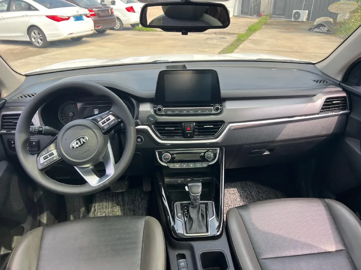 2018 Kia Sportage R 2.0L 160HP L4 6AT,autocango,china used car exporter,china ev exporter,chinese used car exporter,chinese used ev exporter