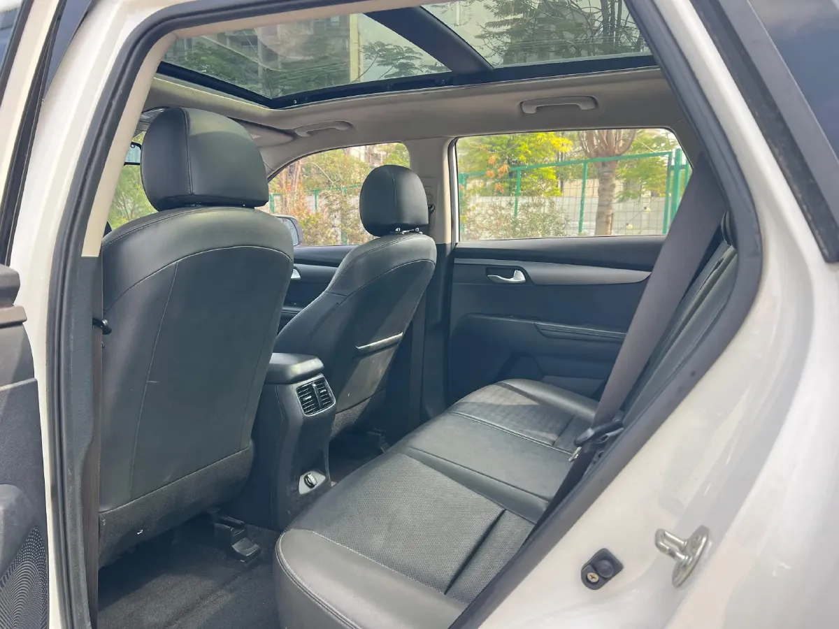 2018 Kia Sportage R 2.0L 160HP L4 6AT,autocango,china used car exporter,china ev exporter,chinese used car exporter,chinese used ev exporter