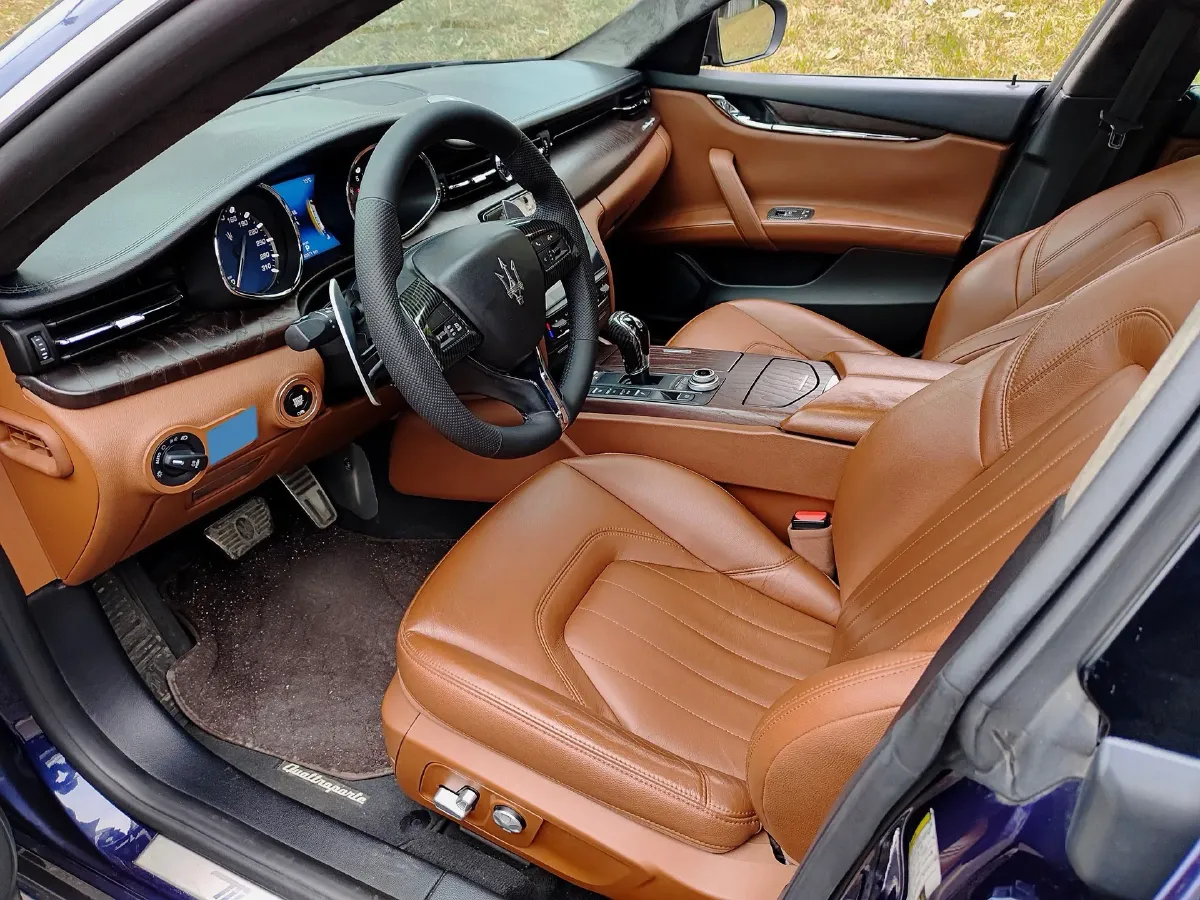 2018 Maserati Quattroporte 3.0T 430HP V6 8AT,autocango,china used car exporter,china ev exporter,chinese used car exporter,chinese used ev exporter