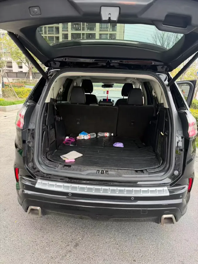 2020 Ford Edge 2.0T 245HP L4 8AT,autocango,china used car exporter,china ev exporter,chinese used car exporter,chinese used ev exporter