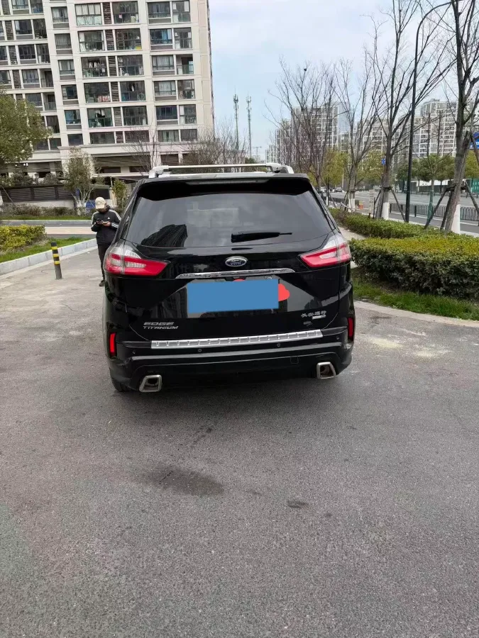2020 Ford Edge 2.0T 245HP L4 8AT,autocango,china used car exporter,china ev exporter,chinese used car exporter,chinese used ev exporter