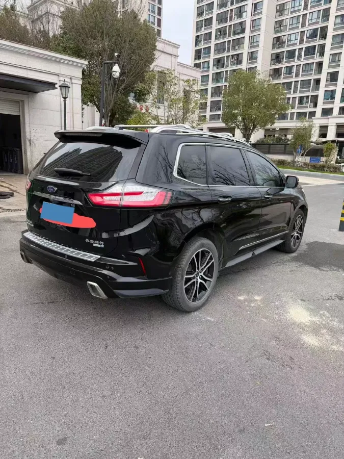 2020 Ford Edge 2.0T 245HP L4 8AT,autocango,china used car exporter,china ev exporter,chinese used car exporter,chinese used ev exporter