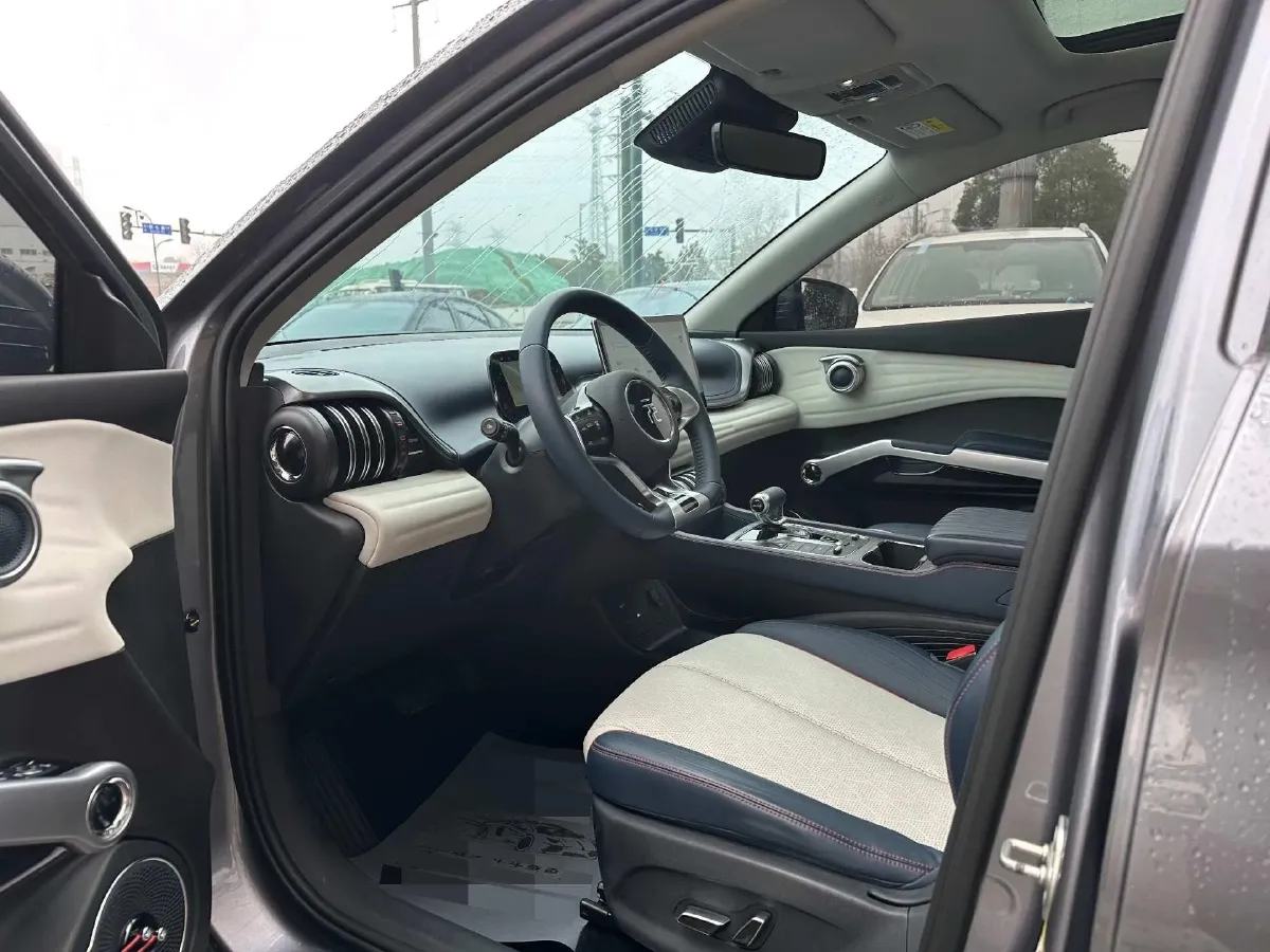 2022 Foton Grand General G7 2.0T 238HP L4 8AT,autocango,china used car exporter,china ev exporter,chinese used car exporter,chinese used ev exporter