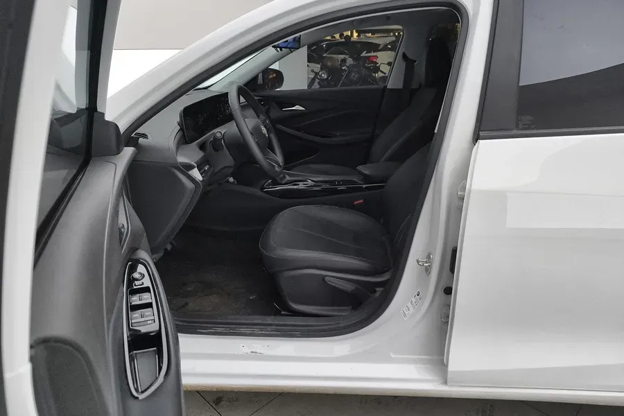 2023 Buick Verano 1.5T 184HP L4 CVT,autocango,china used car exporter,china ev exporter,chinese used car exporter,chinese used ev exporter