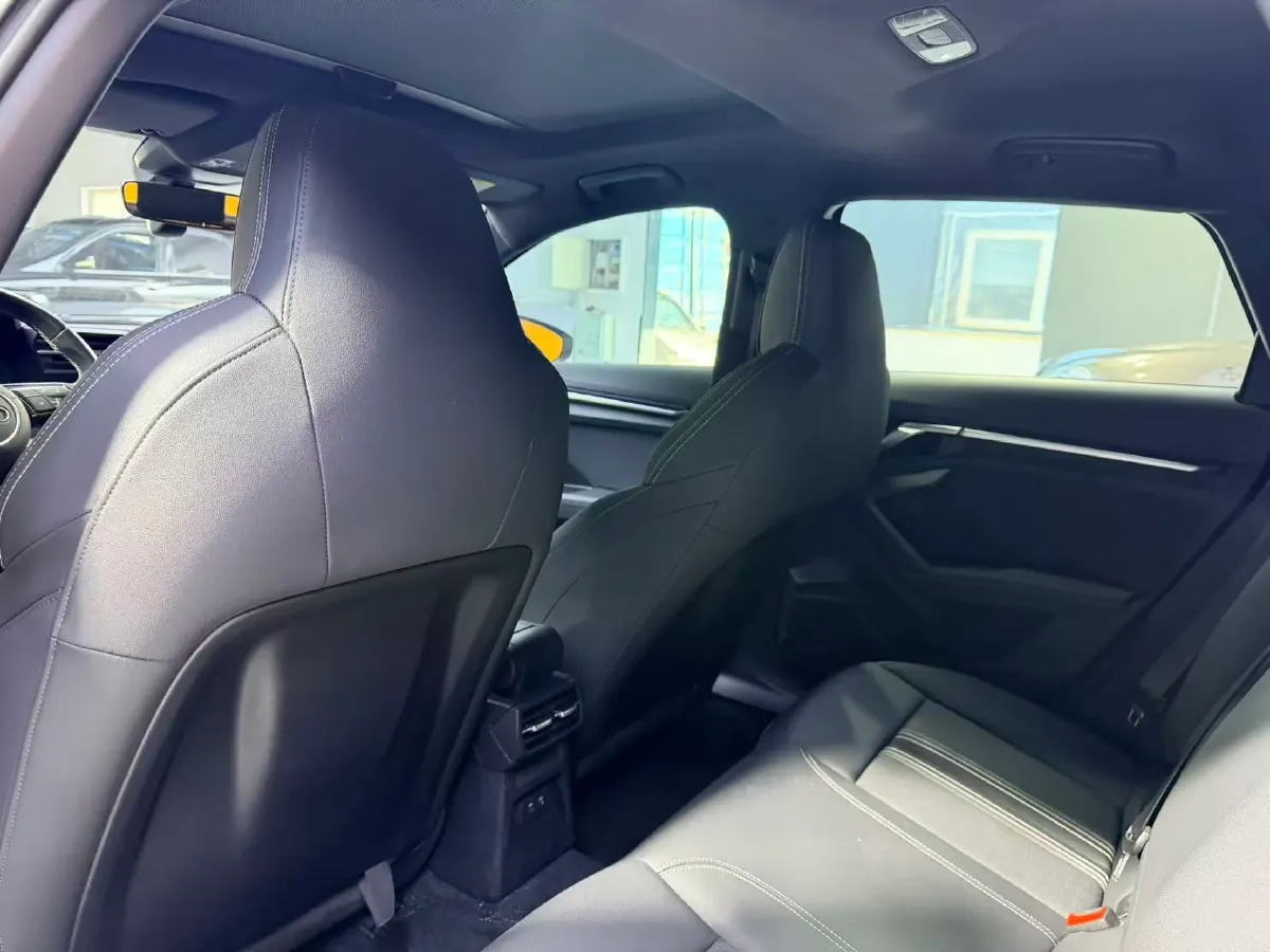 2022 Audi A3 1.4T 150HP L4 7DCT,autocango,china used car exporter,china ev exporter,chinese used car exporter,chinese used ev exporter