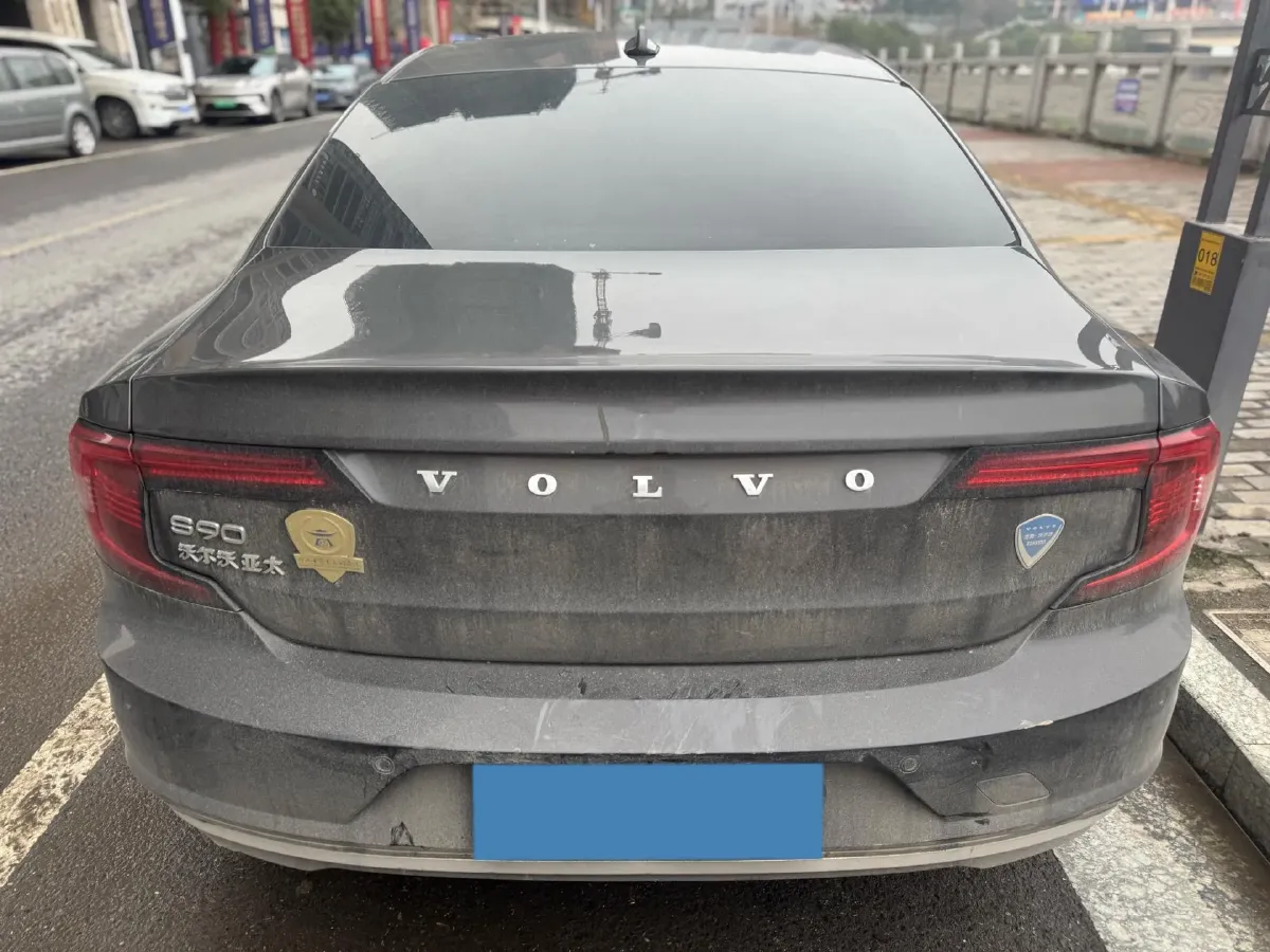 2023 Volvo S90 2.0T 250HP L4 8AT,autocango,china used car exporter,china ev exporter,chinese used car exporter,chinese used ev exporter