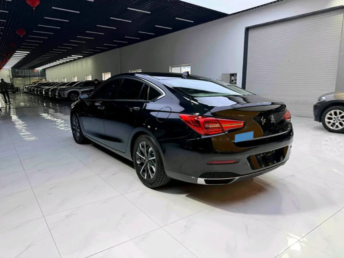 2020 HongQi H5 1.5T 169HP L4 7DCT,autocango,china used car exporter,china ev exporter,chinese used car exporter,chinese used ev exporter
