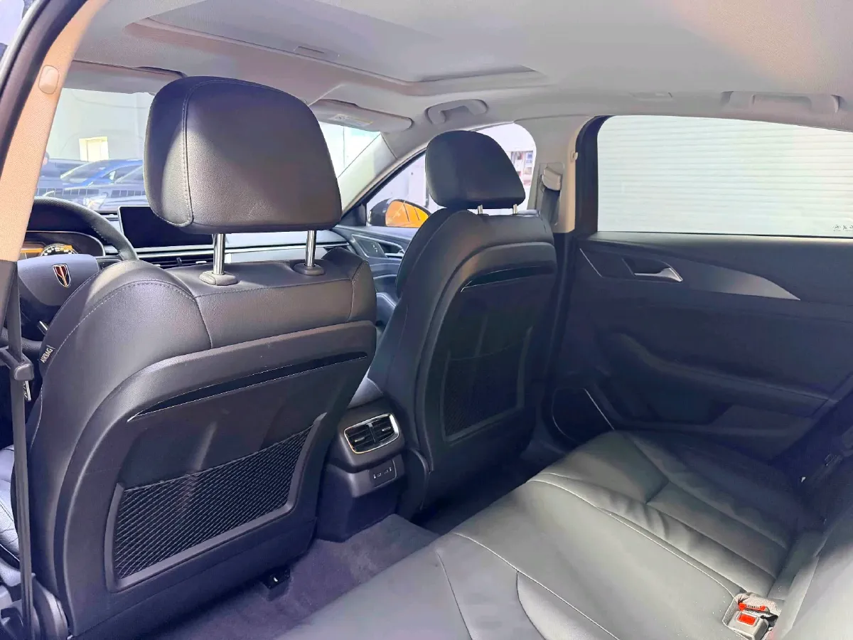 2020 HongQi H5 1.5T 169HP L4 7DCT,autocango,china used car exporter,china ev exporter,chinese used car exporter,chinese used ev exporter