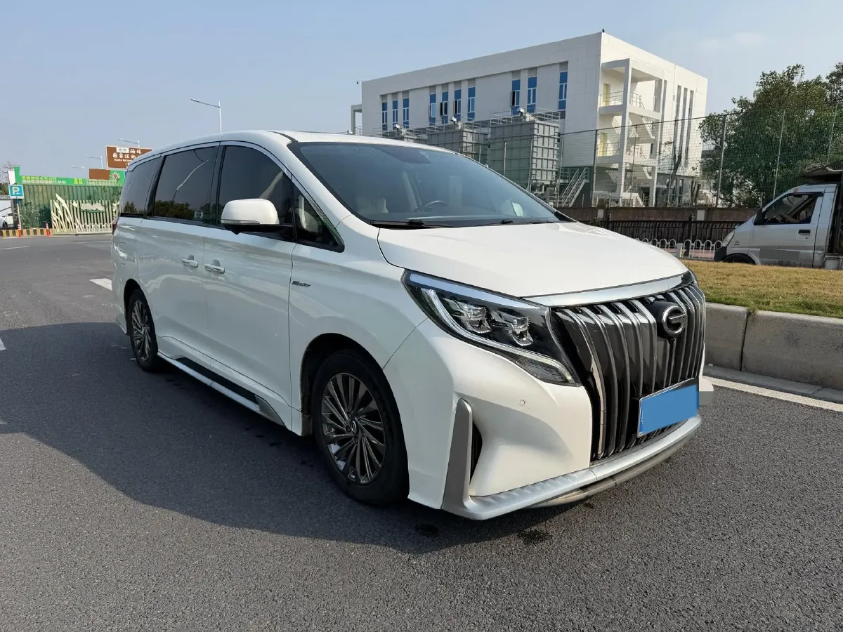 2021 GAC Trumpchi M8 2.0T 252HP L4 8AT,autocango,china used car exporter,china ev exporter,chinese used car exporter,chinese used ev exporter
