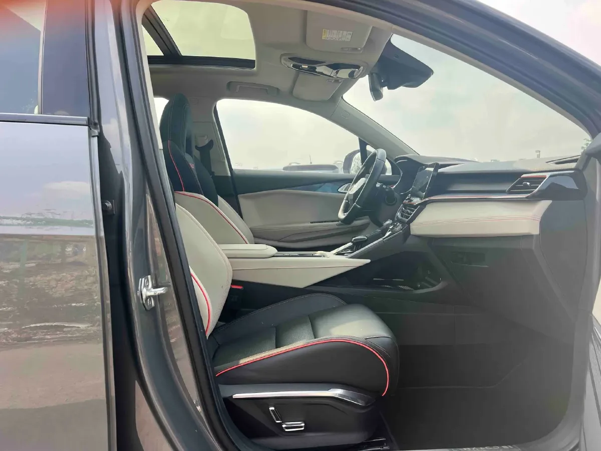 2020 LYNK&CO 06 1.5T 177HP L3 7DCT,autocango,china used car exporter,china ev exporter,chinese used car exporter,chinese used ev exporter