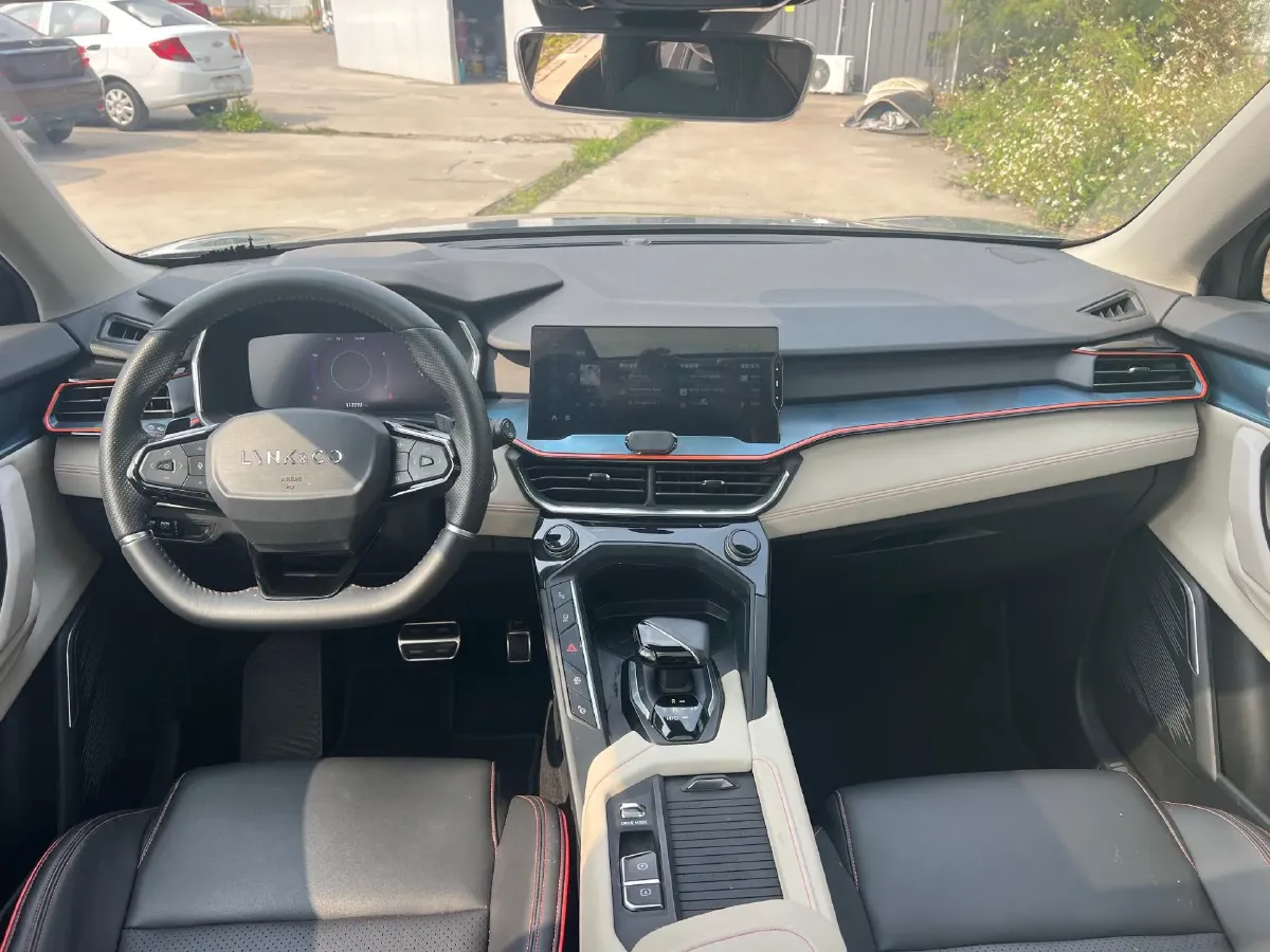 2020 LYNK&CO 06 1.5T 177HP L3 7DCT,autocango,china used car exporter,china ev exporter,chinese used car exporter,chinese used ev exporter