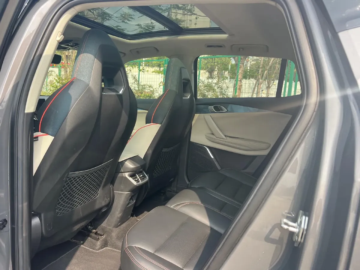 2020 LYNK&CO 06 1.5T 177HP L3 7DCT,autocango,china used car exporter,china ev exporter,chinese used car exporter,chinese used ev exporter