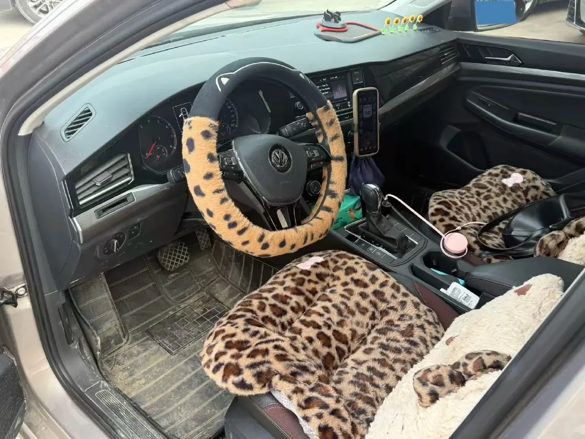 2020 Volkswagen Bora 1.5L 113HP L4 6AT,autocango,china used car exporter,china ev exporter,chinese used car exporter,chinese used ev exporter