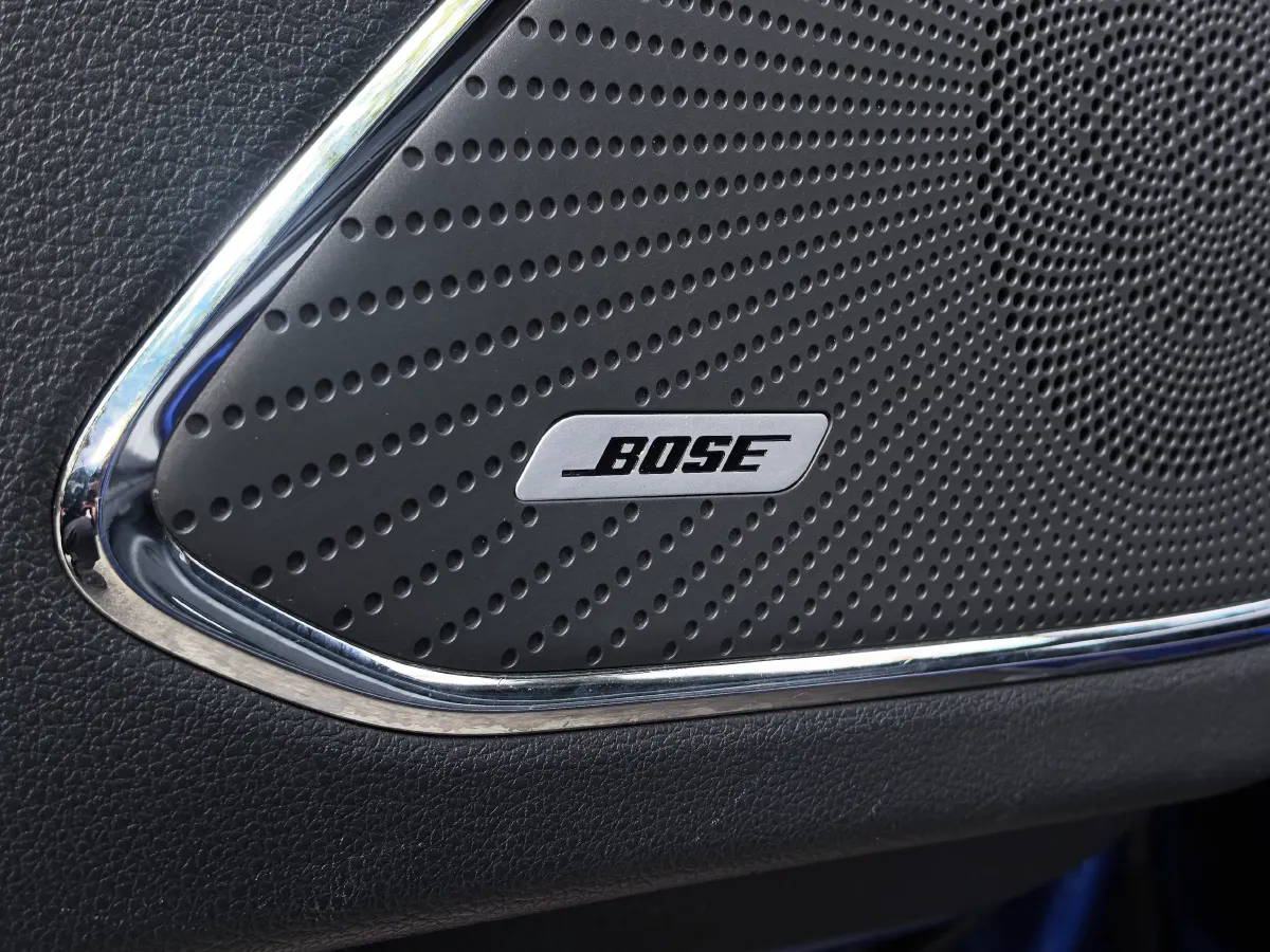 2022 HongQi HS5 2.0T 224HP L4 6AT,autocango,china used car exporter,china ev exporter,chinese used car exporter,chinese used ev exporter