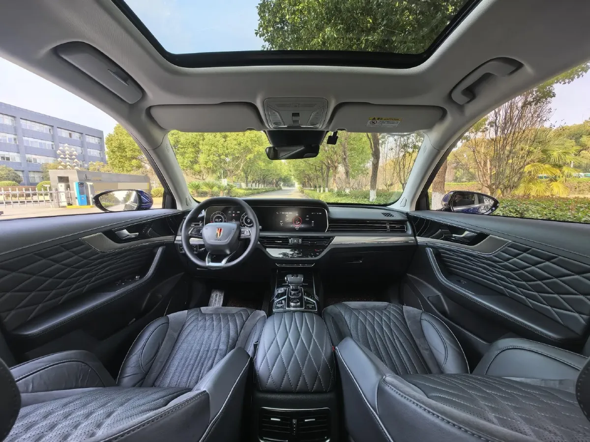 2022 HongQi HS5 2.0T 224HP L4 6AT,autocango,china used car exporter,china ev exporter,chinese used car exporter,chinese used ev exporter