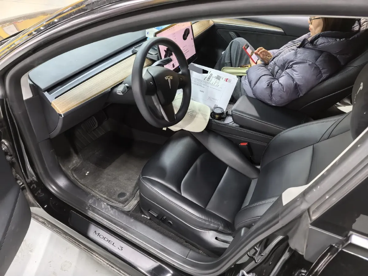 2022 Tesla Model 3 BEV 60KWH,autocango,china used car exporter,china ev exporter,chinese used car exporter,chinese used ev exporter