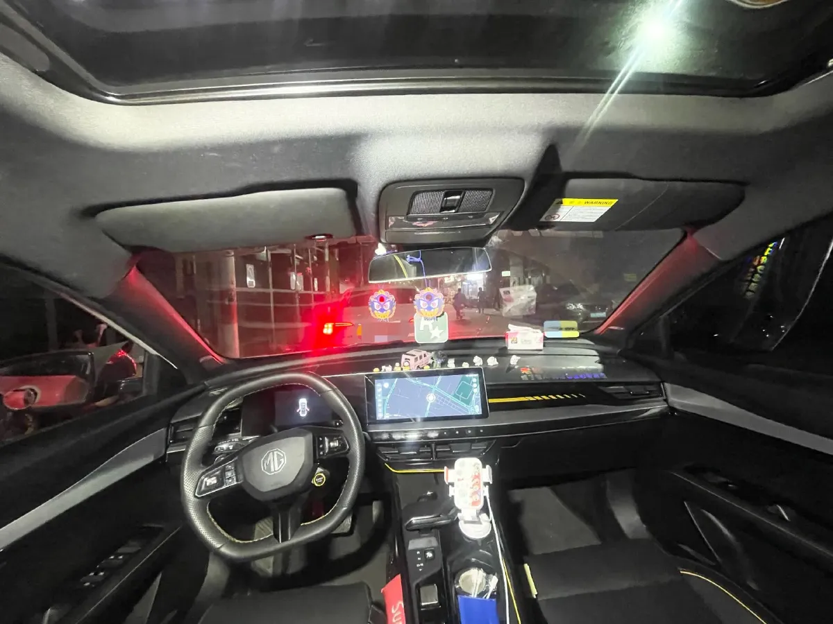 2022 MG 5 Scorpio 1.5T 181HP L4 7DCT,autocango,china used car exporter,china ev exporter,chinese used car exporter,chinese used ev exporter